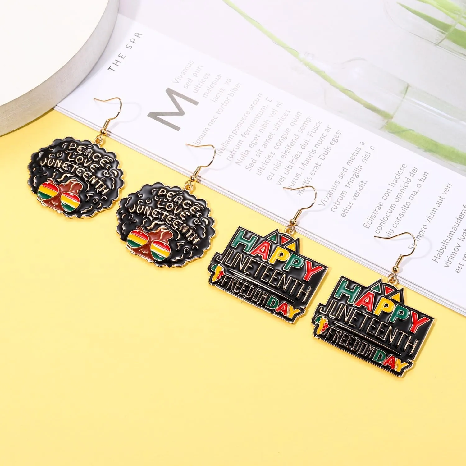 3Pairs African Earrings Enamel Painted African Map Earrings Afro Black Hair Africa Heart Sign Earrings for Women Girls Ethic Drop Dangle Earrings Set