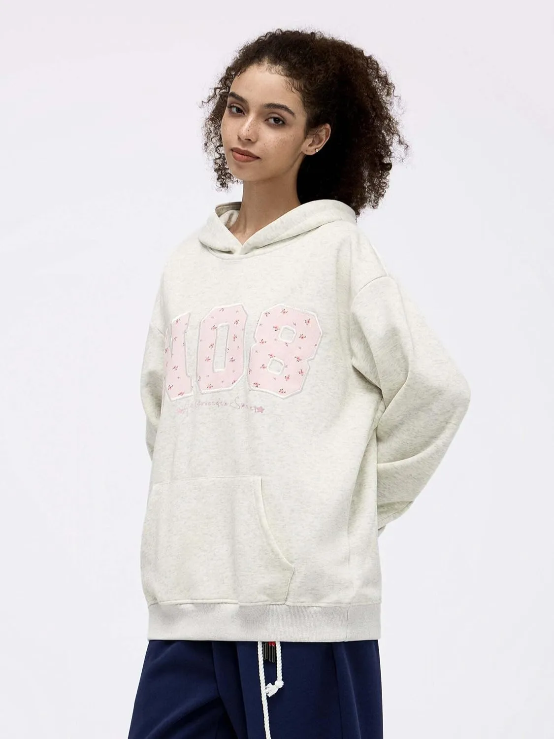 Aelfric Eden Womens Oversized Graphic Hoodies Y2k Flower Embroidery Number Print Pullover Hooded Sweatshirt Unisex