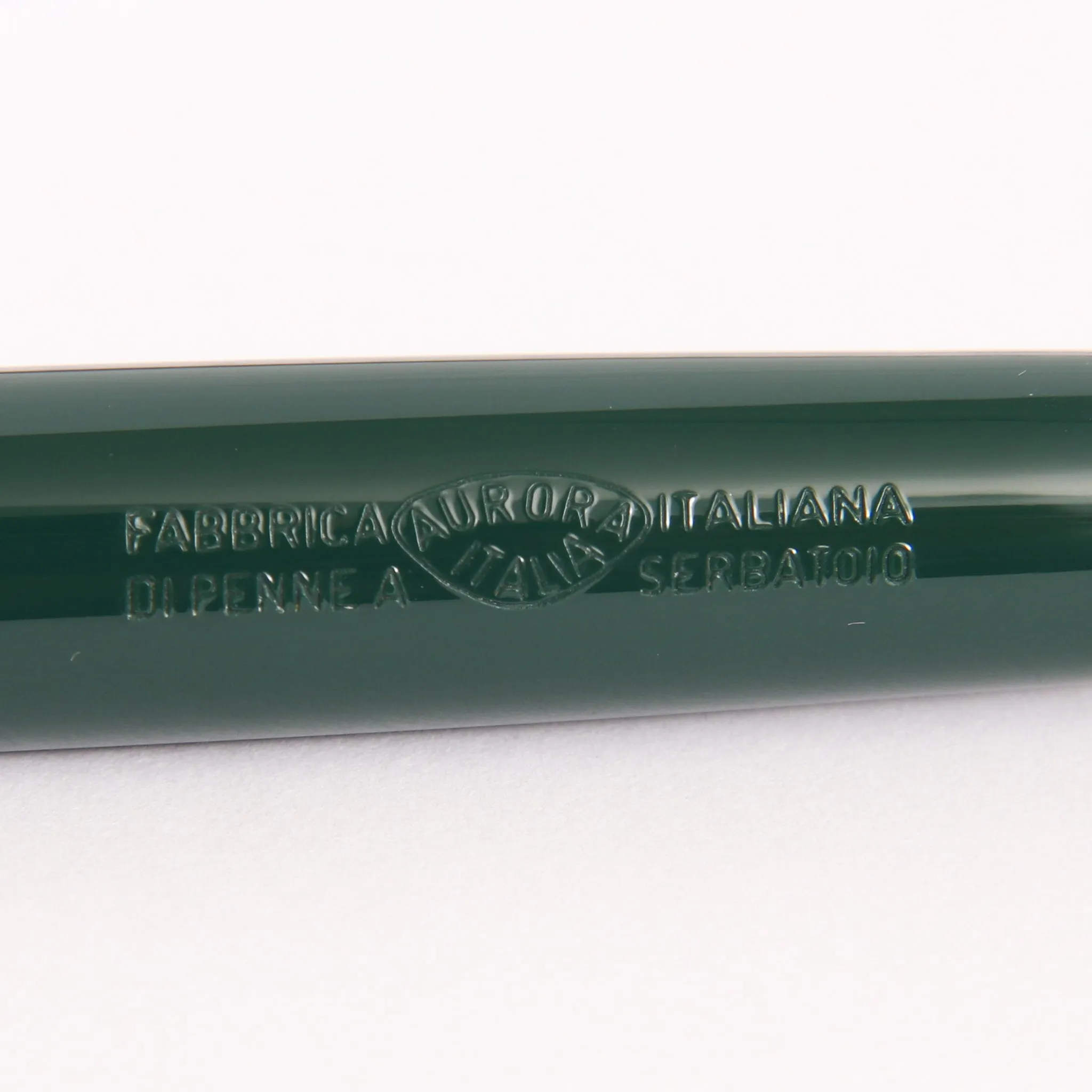 Aurora Optima Green & Gold Fountain Pen