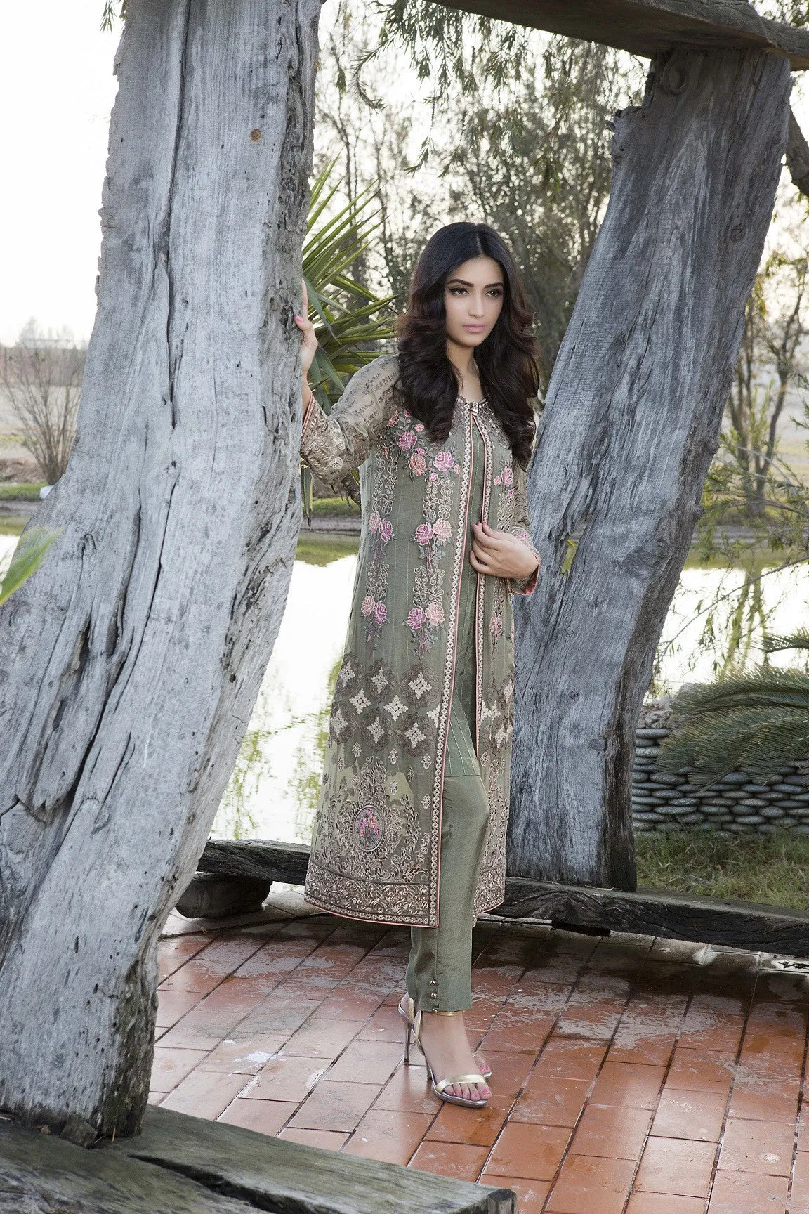 Baroque Luxury Chiffon Embroidered Collection Vol 3 – Captivating Splendor