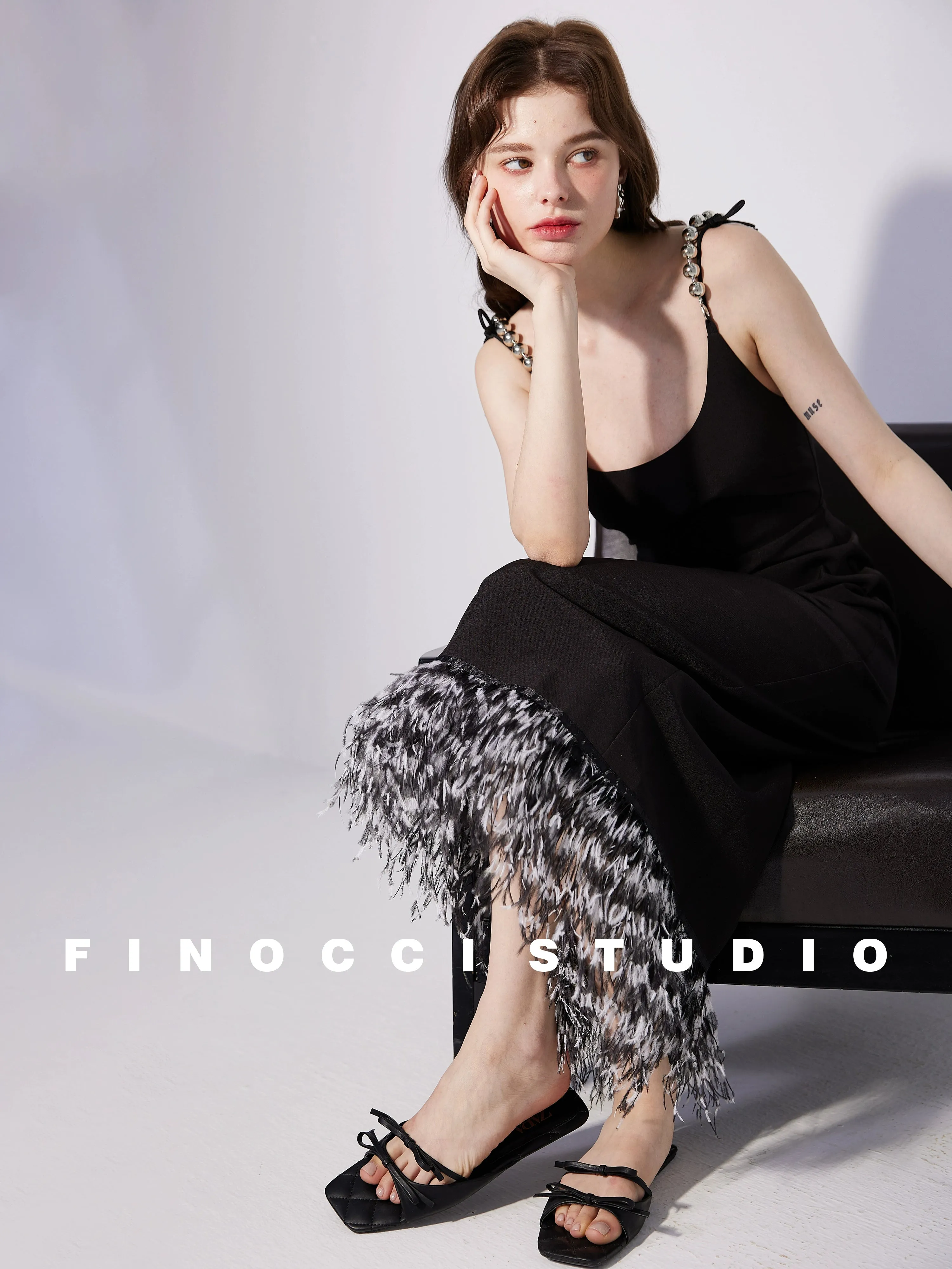High-end luxury silver beaded satin dyed ostrich feather vintage backless black dress - Pavail
