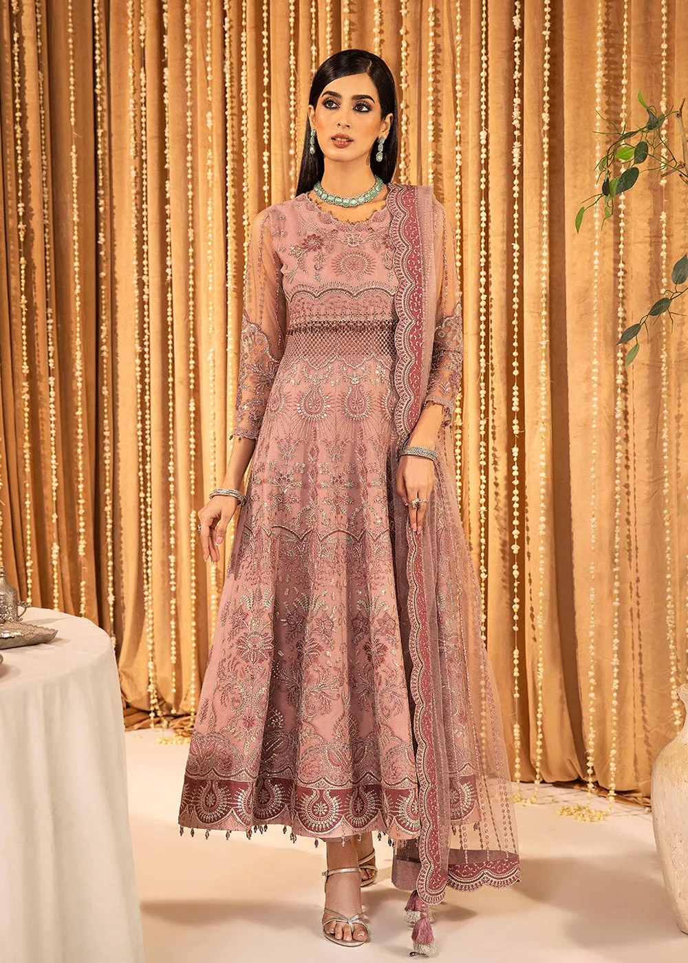 Mehfil E Uroos Luxury Formals 23 by Alizeh | V16D06 - Anamta