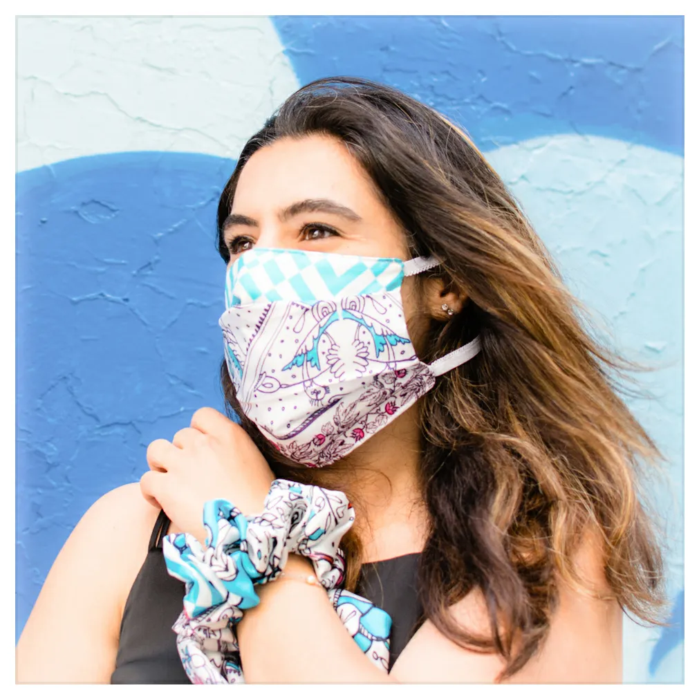 SEVRES BLUE  PINK FACE MASK